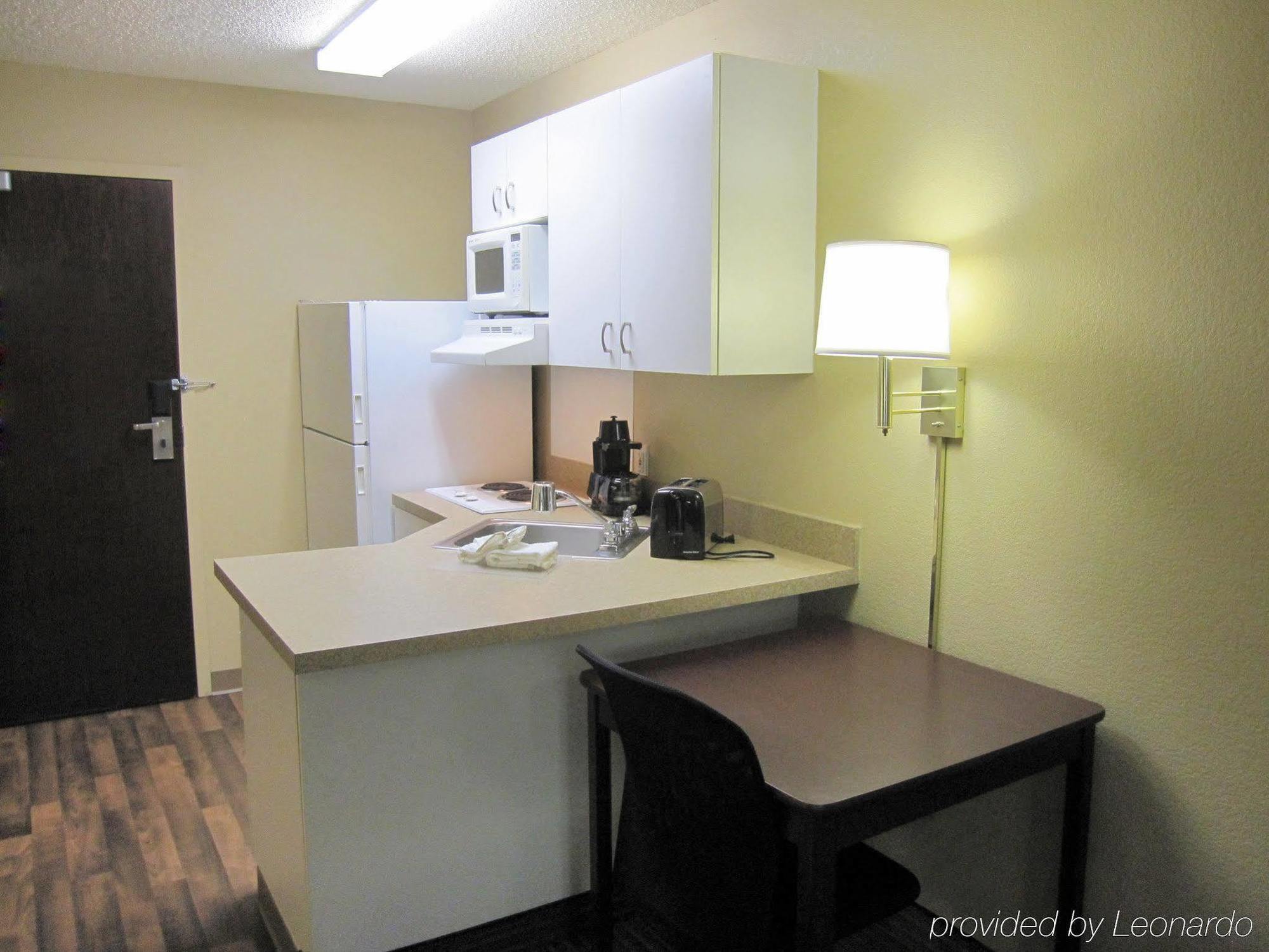 Extended Stay America Suites - Portland - Vancouver Evergreen Екстер'єр фото